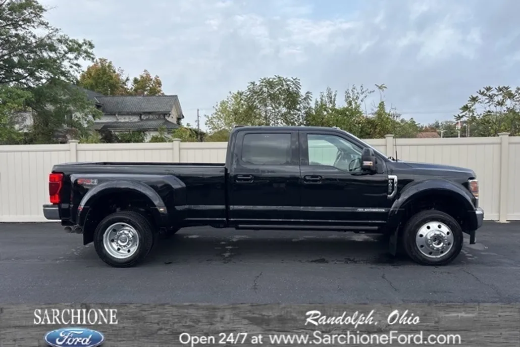2022 Ford F-450 photo 1