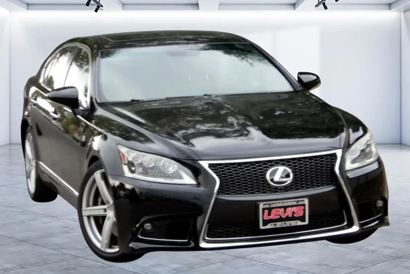 2015 Lexus LS 460 photo 1