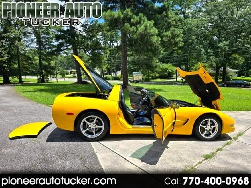 2000 Chevrolet Corvette Coupe photo 1