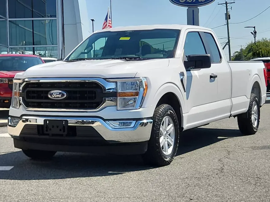 2021 Ford F-150 XLT photo 1