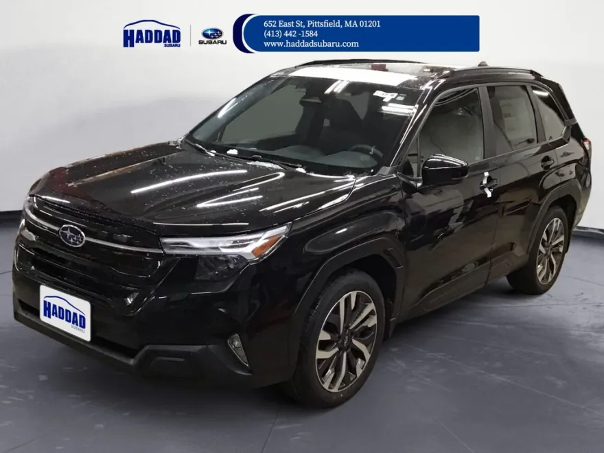 2025 Subaru Forester Touring photo 1