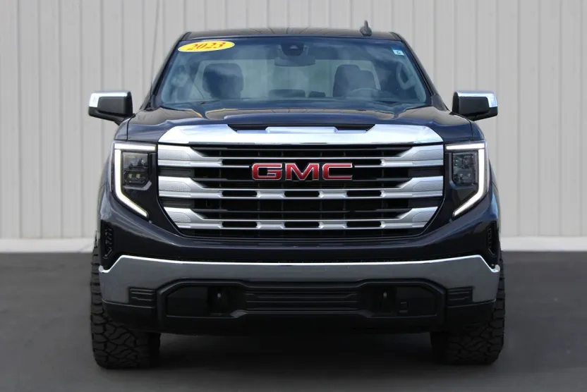 2023 Gmc Sierra 1500 SLE photo 1
