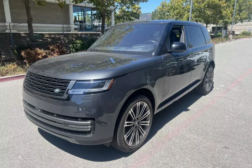 2023 Land Rover Range Rover Autobiography photo 1