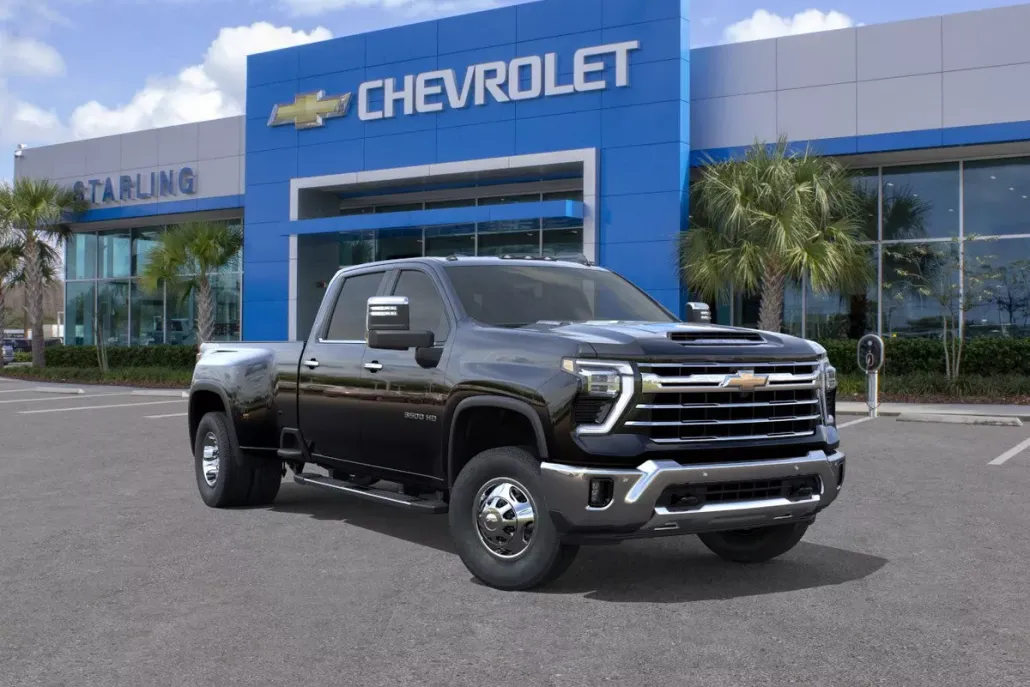 2026 Chevrolet Silverado 3500HD LTZ photo 1