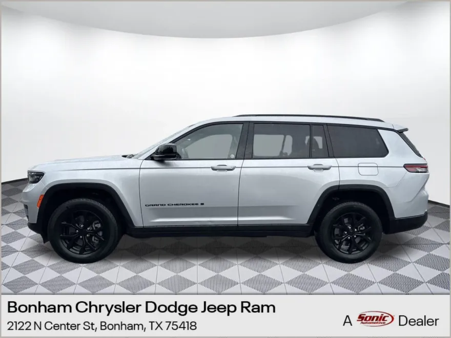 2024 Jeep Grand Cherokee Altitude photo 1