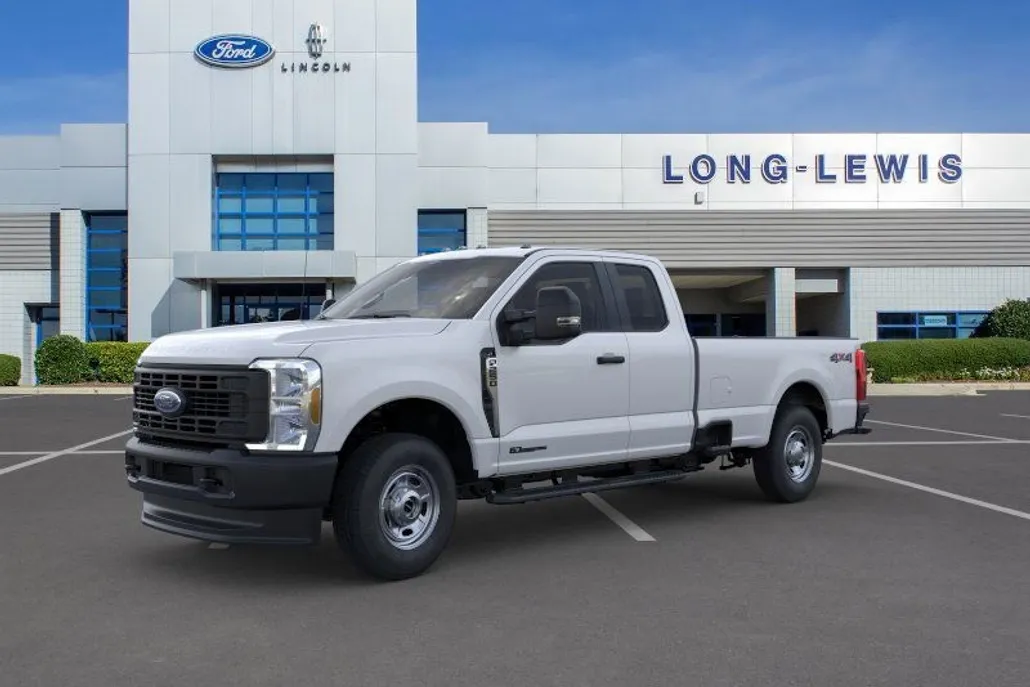 2024 Ford F-250 photo 1