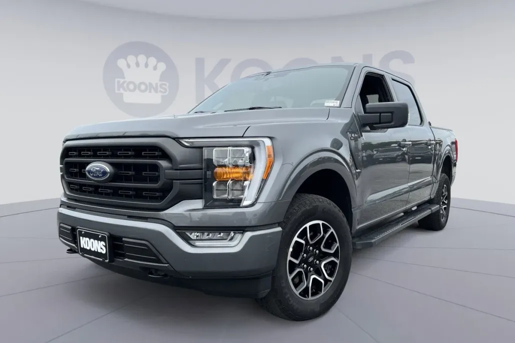 2023 Ford F-150 XLT photo 1