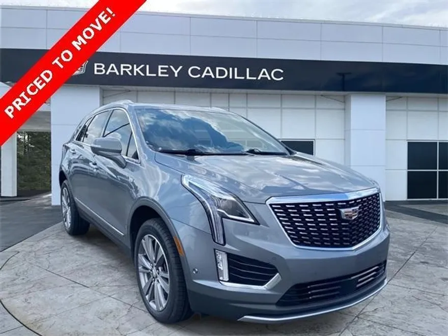 2022 Cadillac XT5 Premium Luxury photo 1