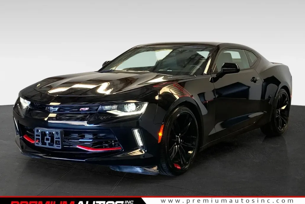 2018 Chevrolet Camaro 2LT 3LT photo 1