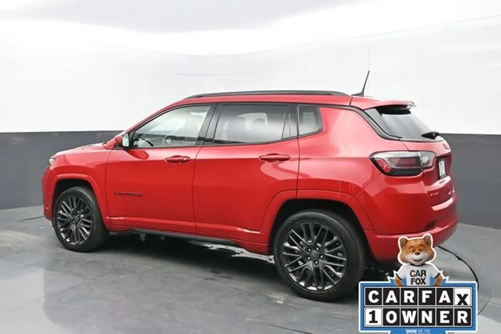 2022 Jeep Compass Limited photo 1