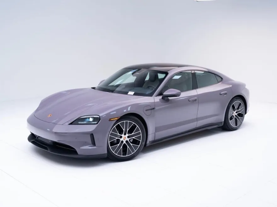 2025 Porsche Taycan 4 photo 1