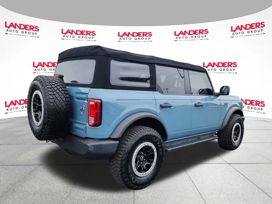2022 Ford Bronco Big Bend photo 1