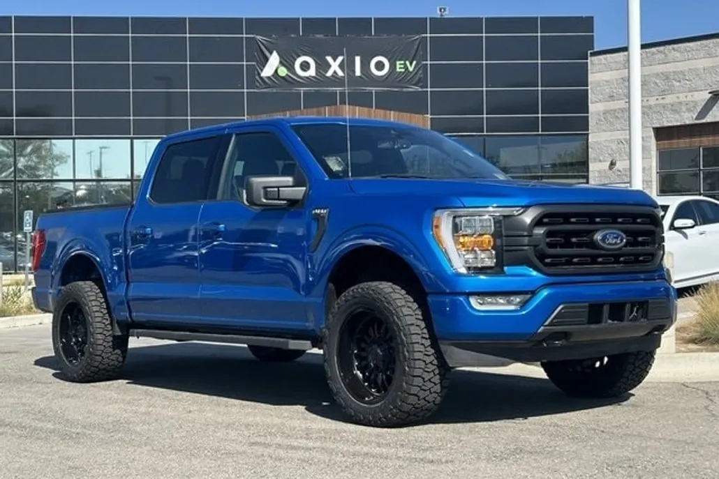2021 Ford F-150 XLT photo 1