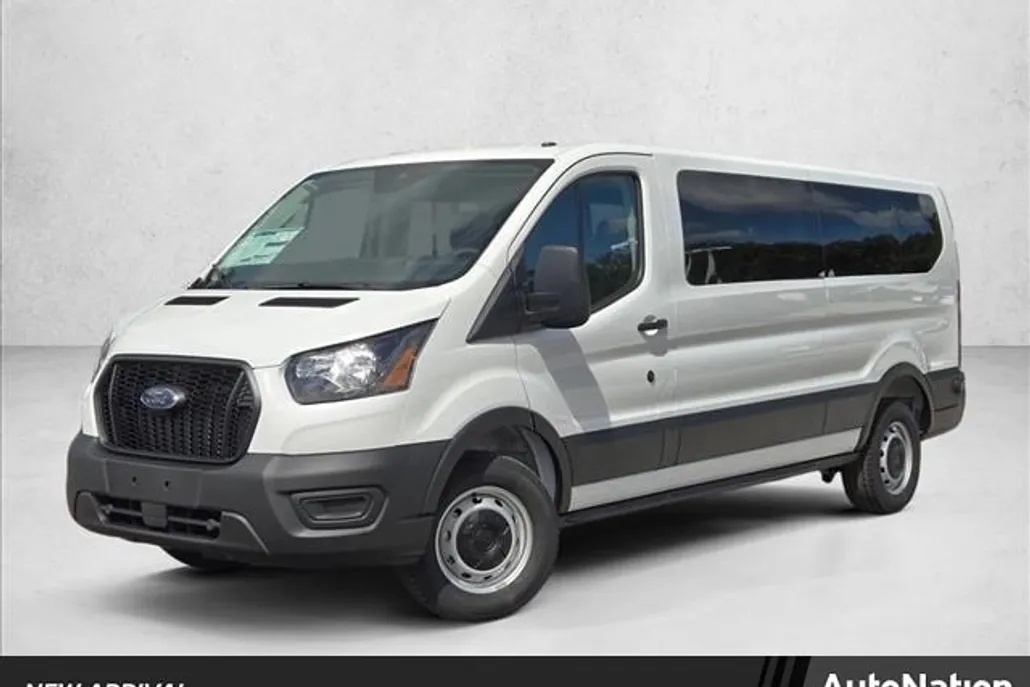 2025 Ford Transit photo 1