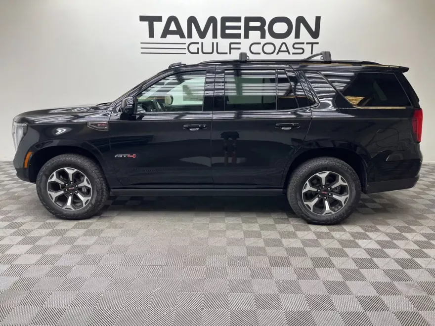 2026 Gmc Yukon AT4 Ultimate photo 1