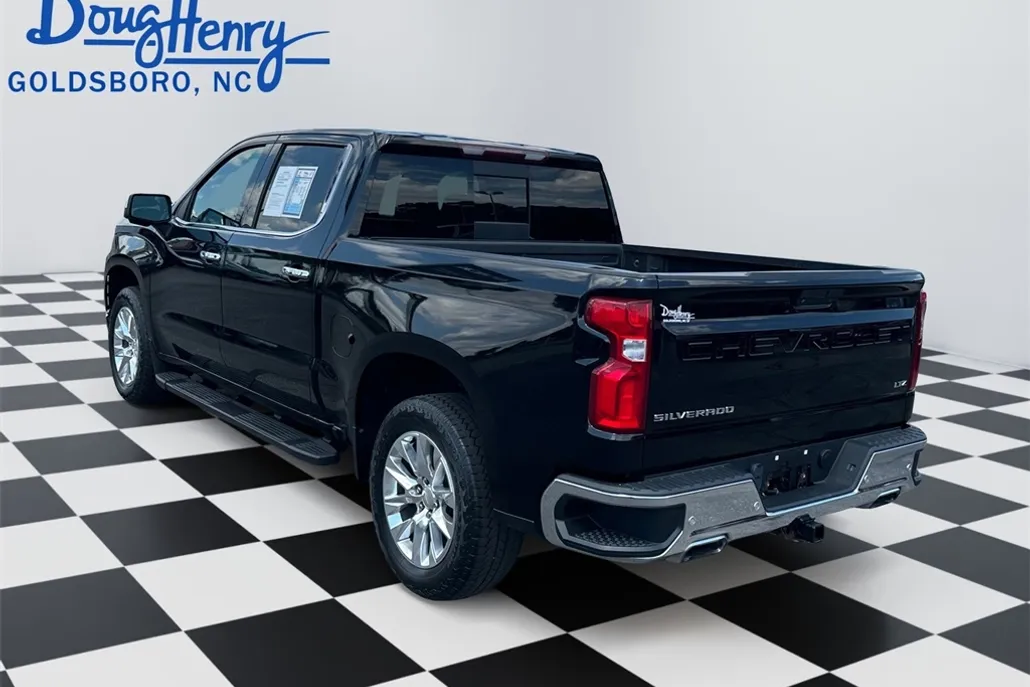 2019 Chevrolet Silverado 1500 LTZ photo 1