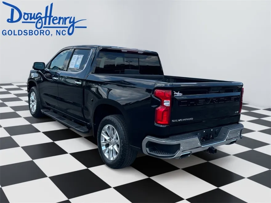 2019 Chevrolet Silverado 1500 LTZ photo 1