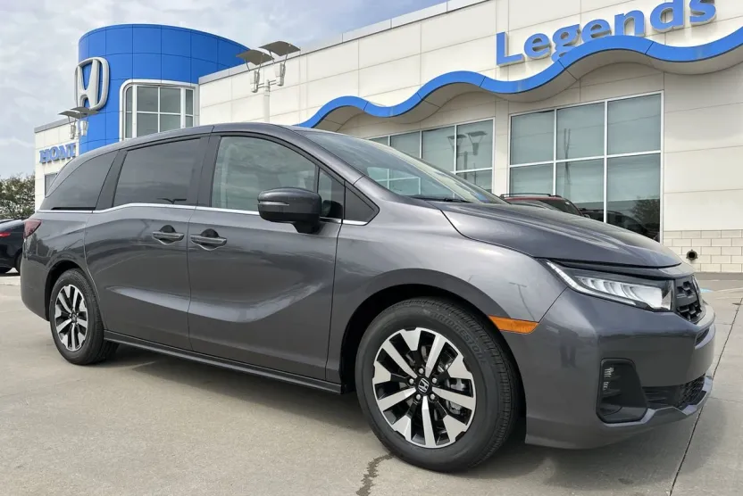 2026 Honda Odyssey EX-L photo 1