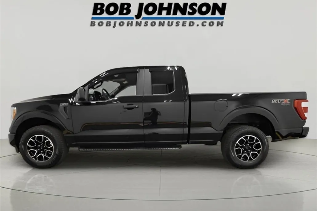 2022 Ford F-150 XL photo 1