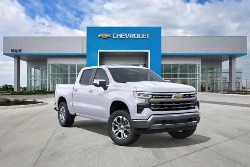 2025 Chevrolet Silverado 1500 LTZ photo 1