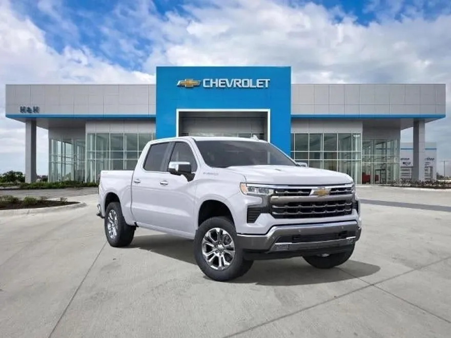 2025 Chevrolet Silverado 1500 LTZ photo 1