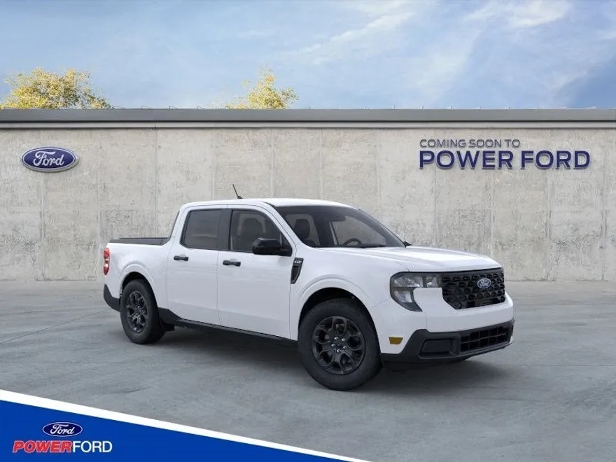 2025 Ford Maverick XLT photo 1