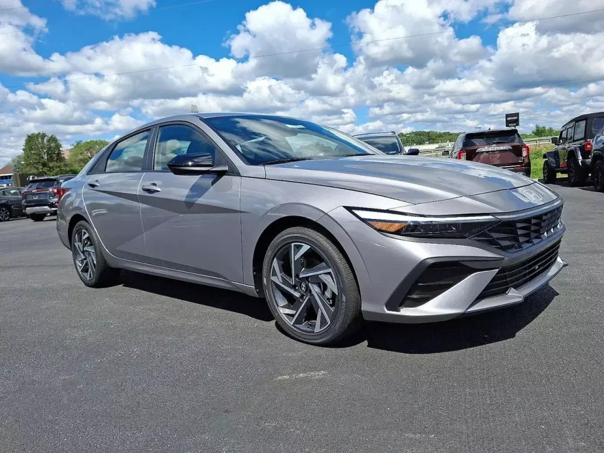2025 Hyundai Elantra Hybrid SEL Sport photo 1