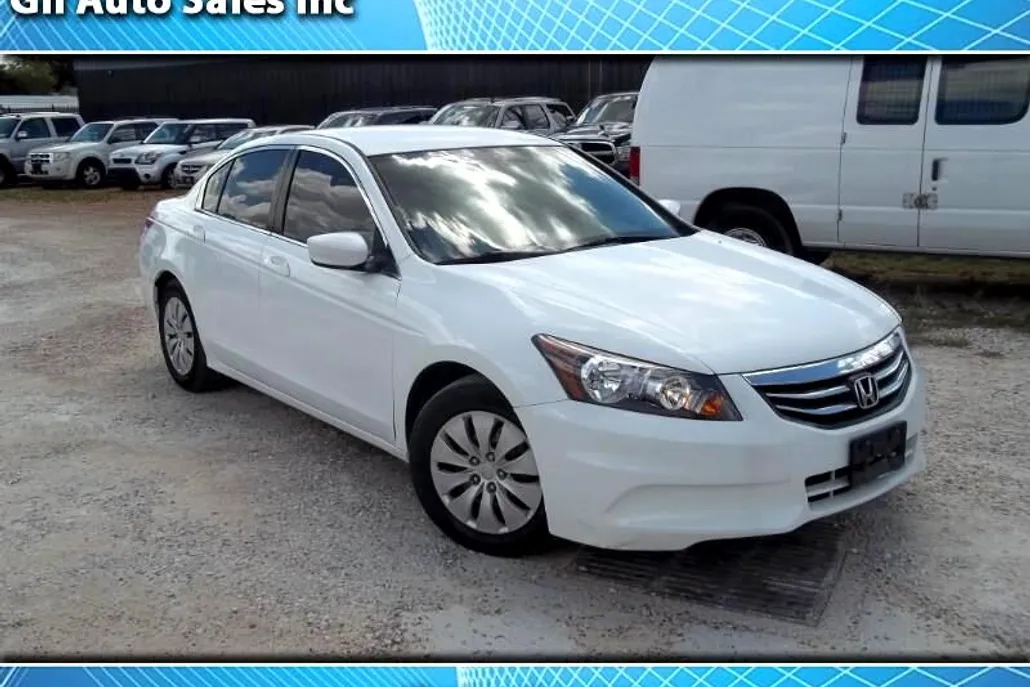 2011 Honda Accord LX photo 1