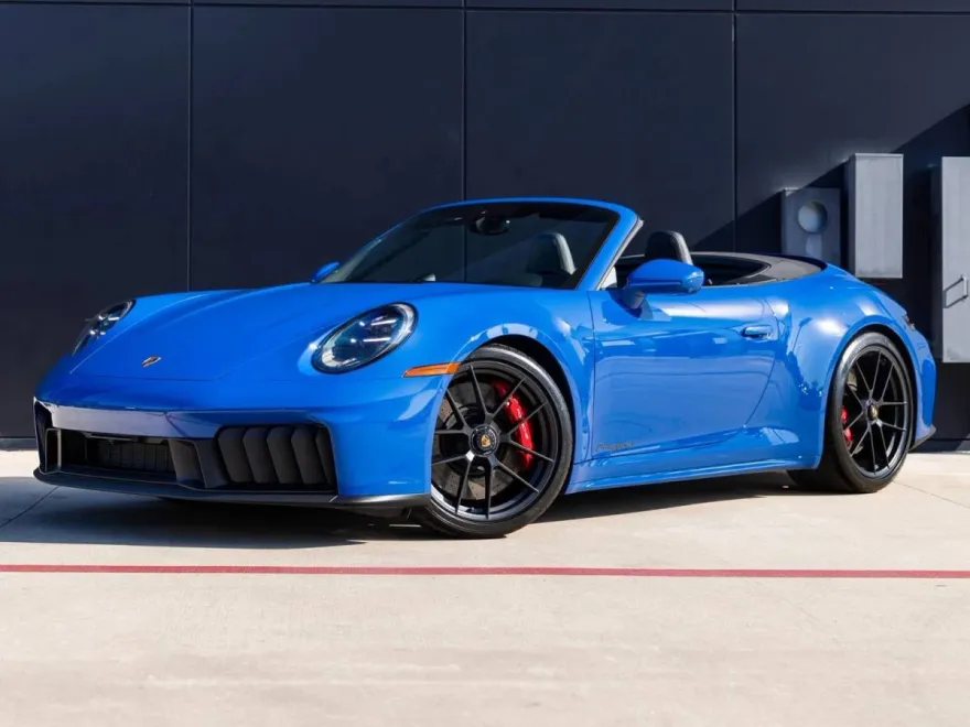 2026 Porsche 911 GTS Cabriolet photo 1