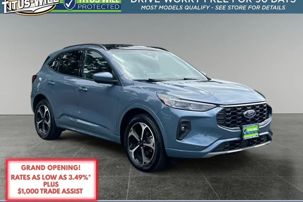 2024 Ford Escape ST-Line Elite photo 1