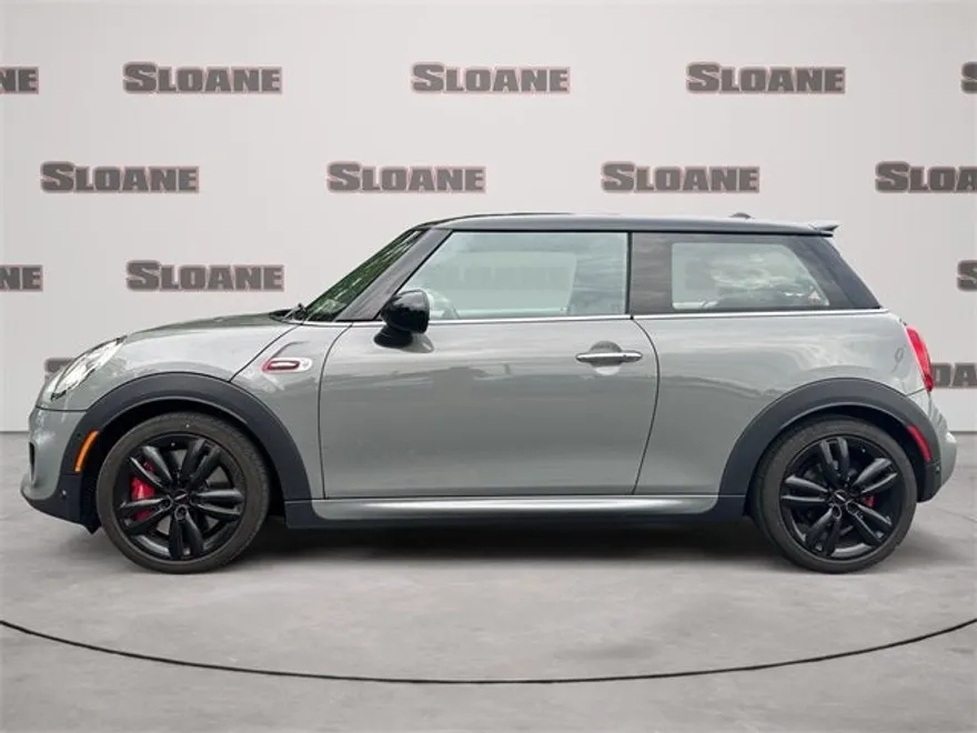 2018 Mini Cooper 2 Door Hardtop photo 1