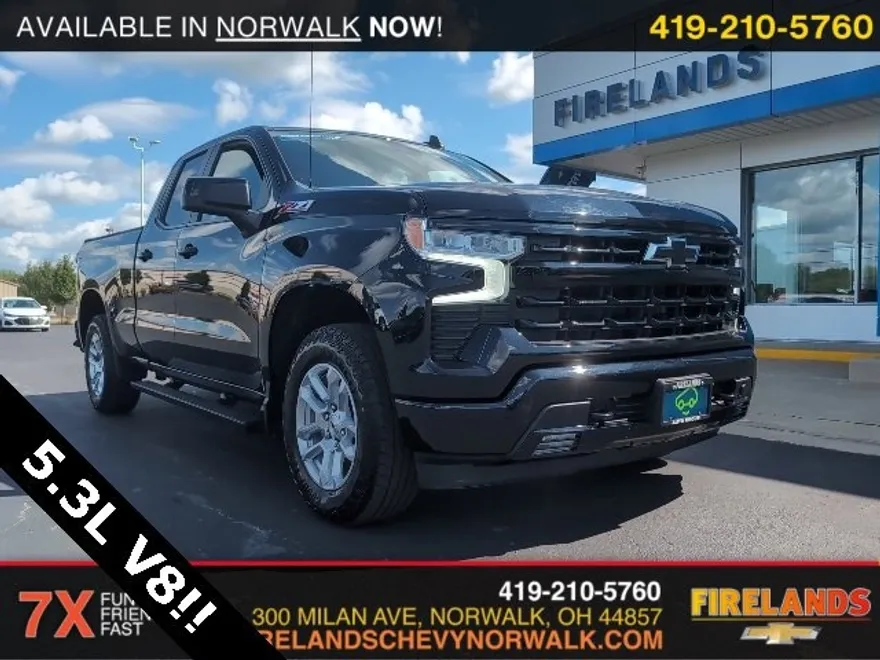 2023 Chevrolet Silverado 1500 RST photo 1