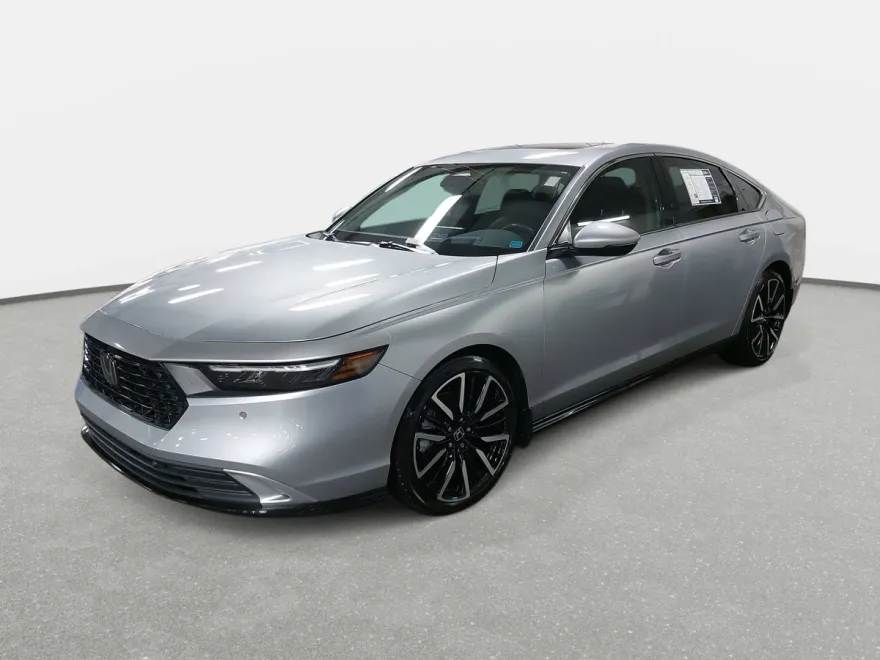 2024 Honda Accord Hybrid Touring photo 1