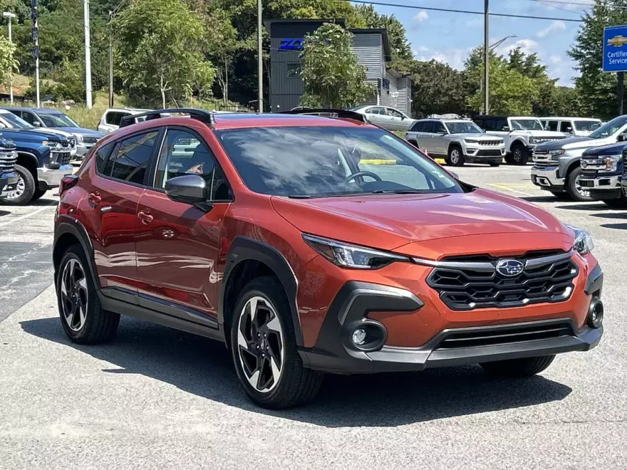 2024 Subaru Crosstrek Limited photo 1