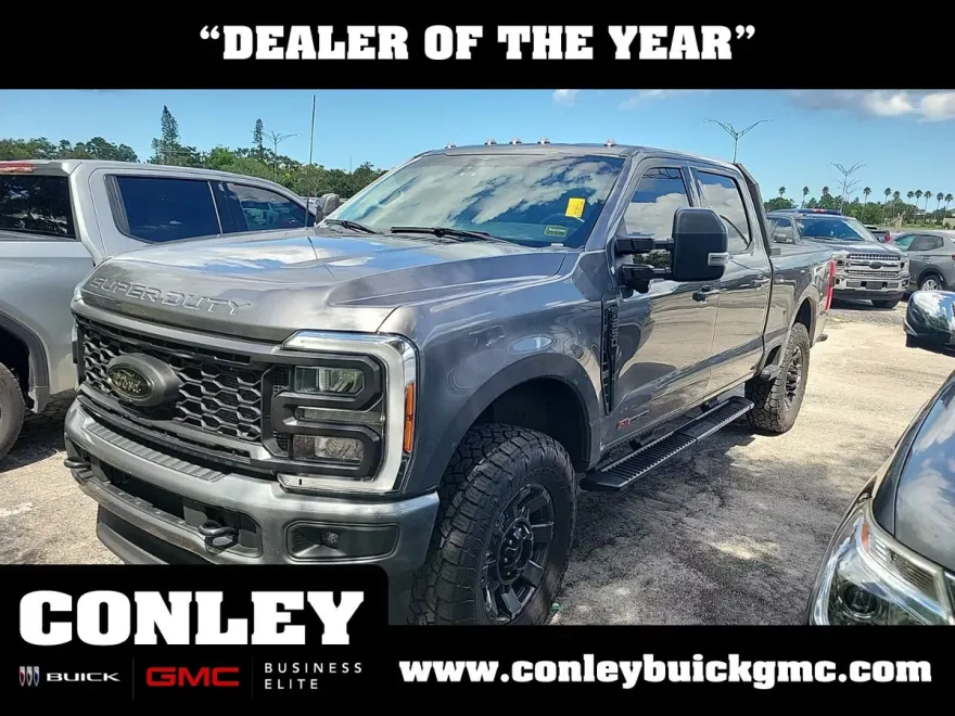 2023 Ford F-250 photo 1