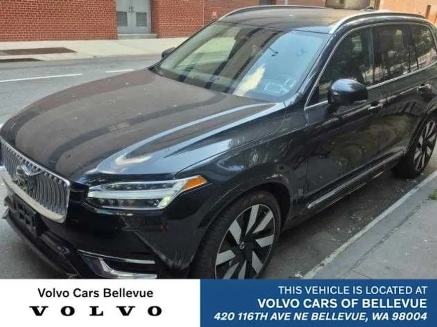 2023 Volvo XC90 Recharge Ultimate photo 1
