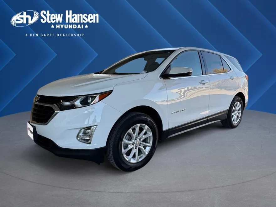 2019 Chevrolet Equinox LT photo 1