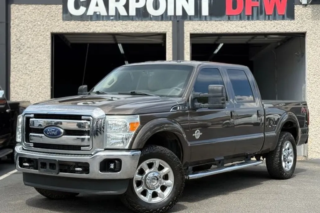 2016 Ford F-250 Lariat FX4 photo 1