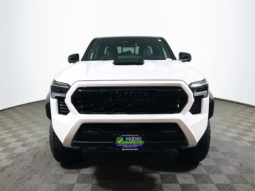 2025 Toyota Tacoma TRD Pro photo 1