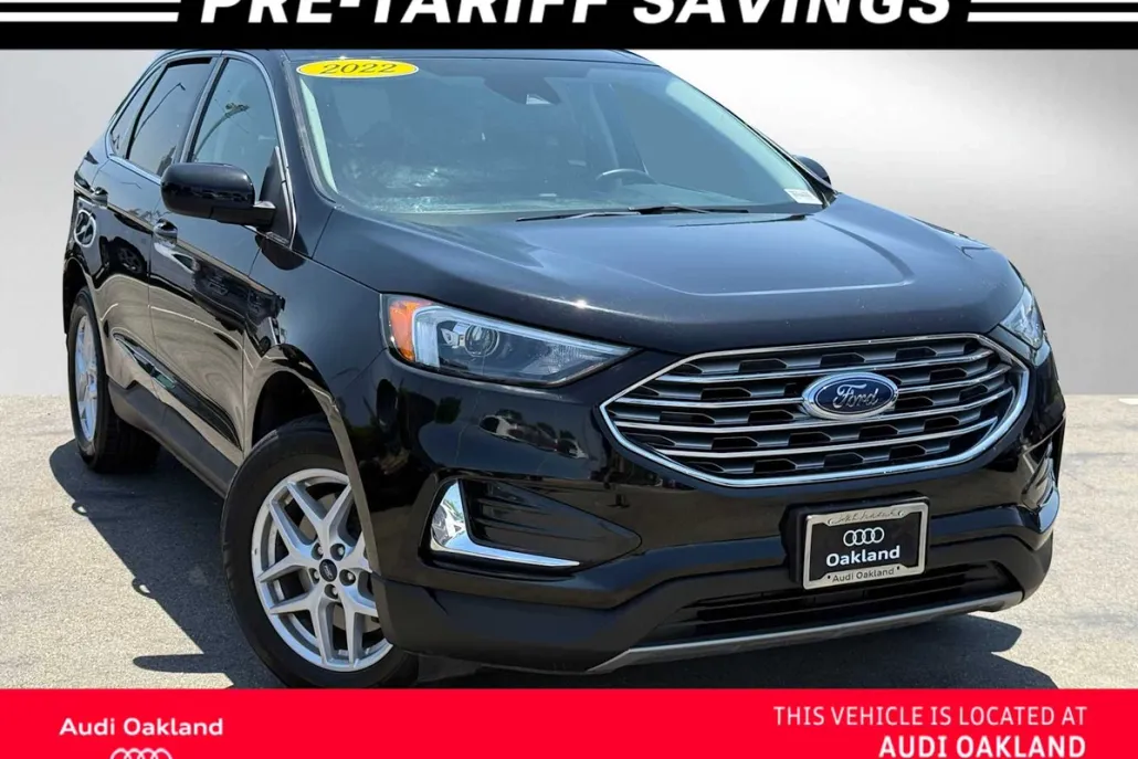 2022 Ford Edge SEL photo 1