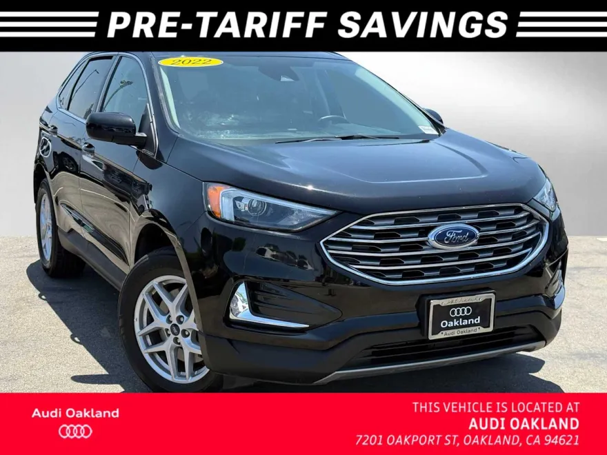 2022 Ford Edge SEL photo 1
