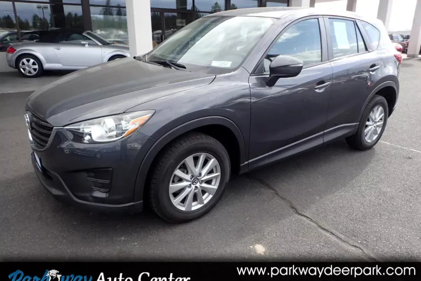 2016 Mazda CX-5 Sport photo 1