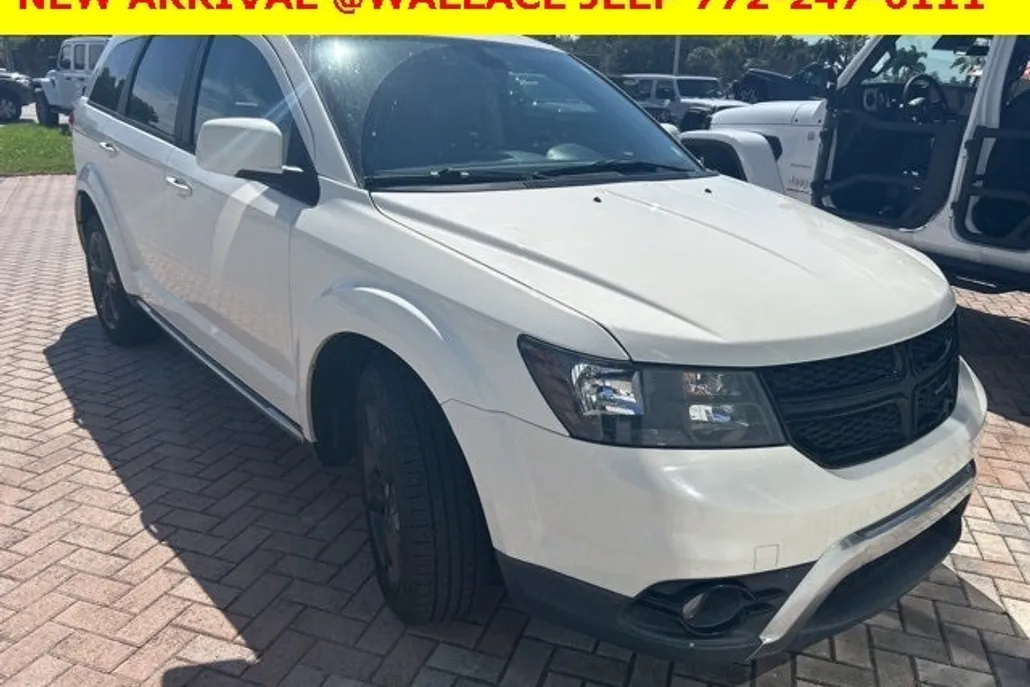 2020 Dodge Journey Crossroad photo 1