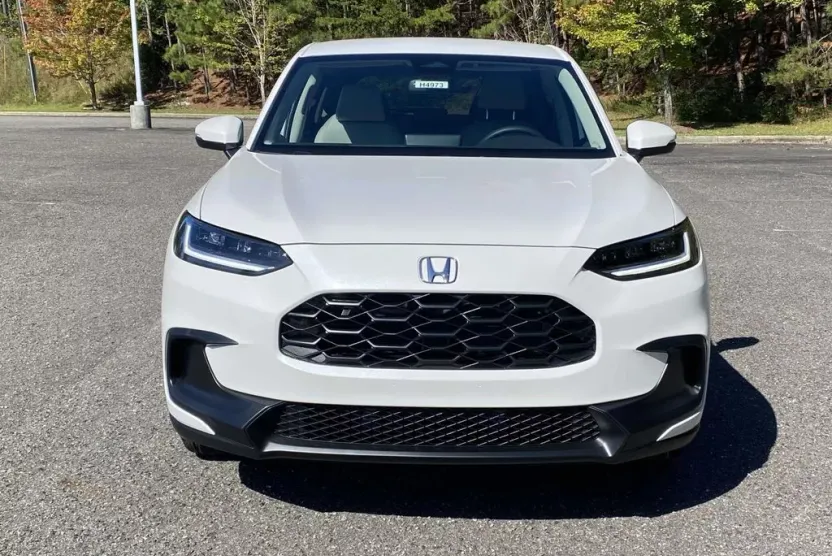 2026 Honda HR-V LX photo 1