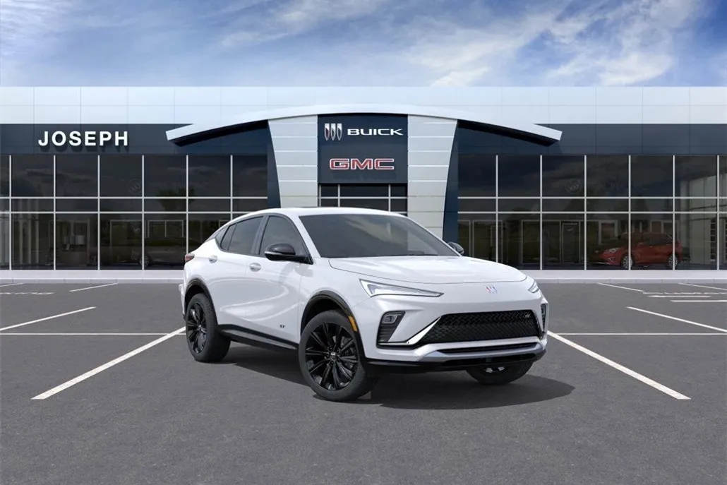 2025 Buick Envista ST photo 1