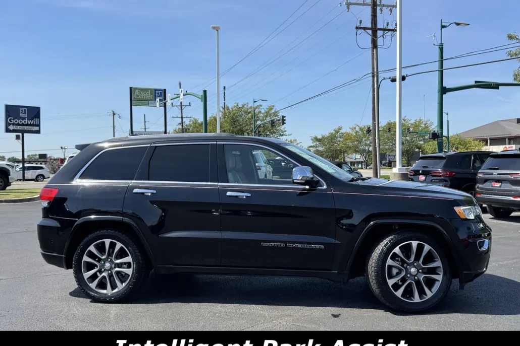 2018 Jeep Grand Cherokee Overland photo 1