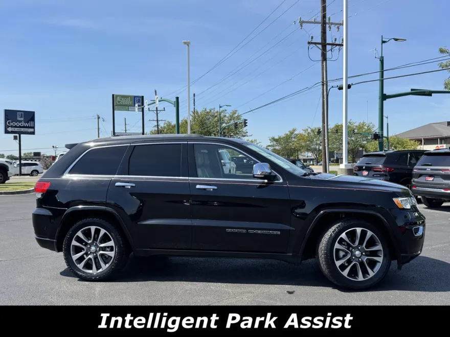 2018 Jeep Grand Cherokee Overland photo 1