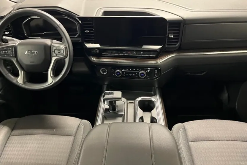 2023 Chevrolet Silverado 1500 RST photo 1