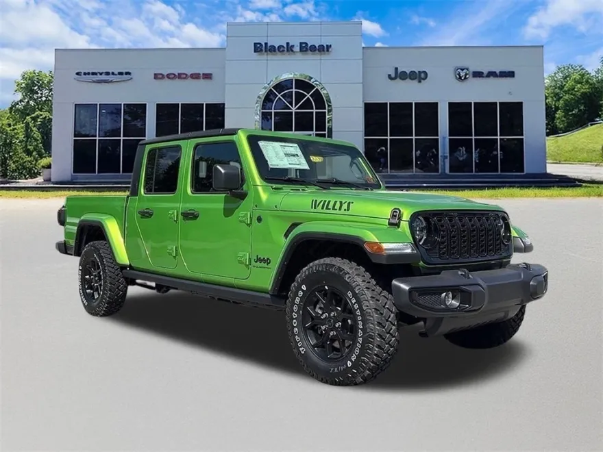2025 Jeep Gladiator Willys photo 1