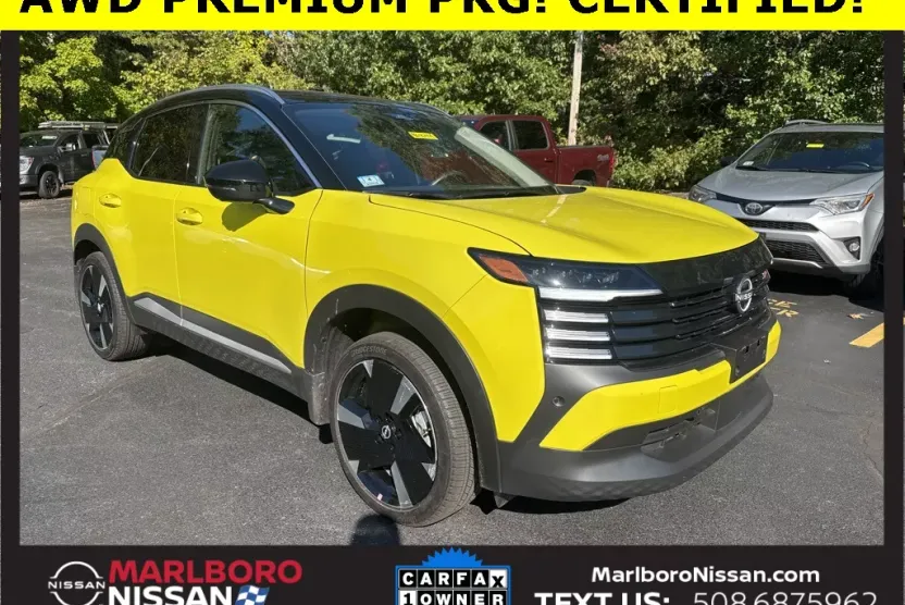2025 Nissan Kicks SR photo 1